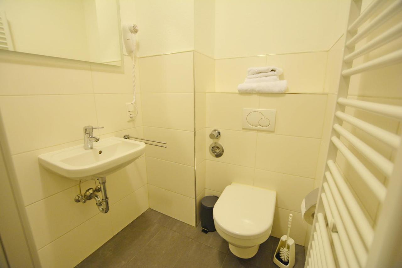 Aparthotel Stoll Bad Soden am Taunus Kamer foto